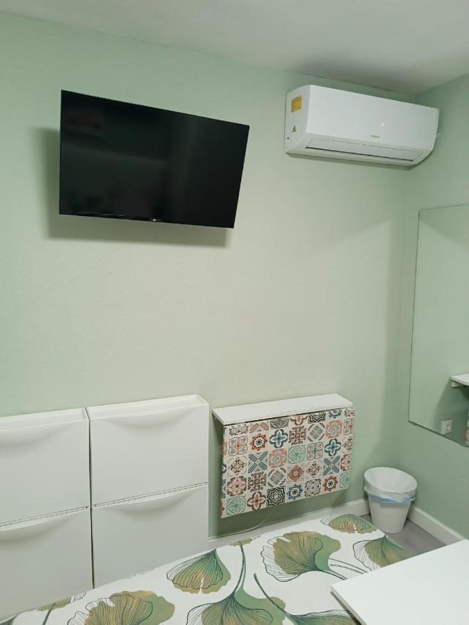 Habitaciones2 Renfe Alicante Exterior photo